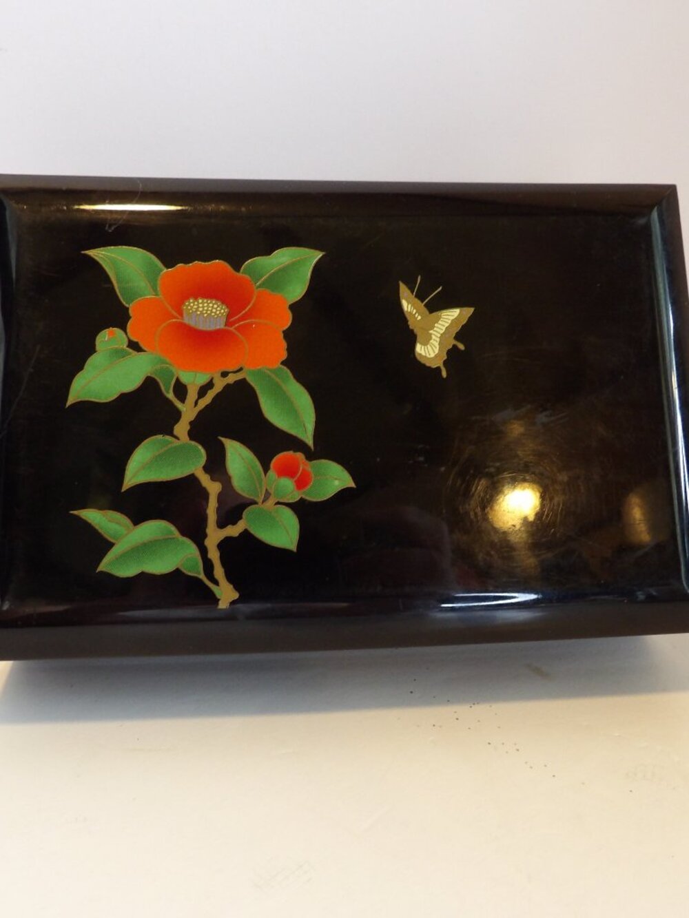 +-Vintage Otagiri Japan Black Lacquerware Red Flower Musical Jewelry Box - works